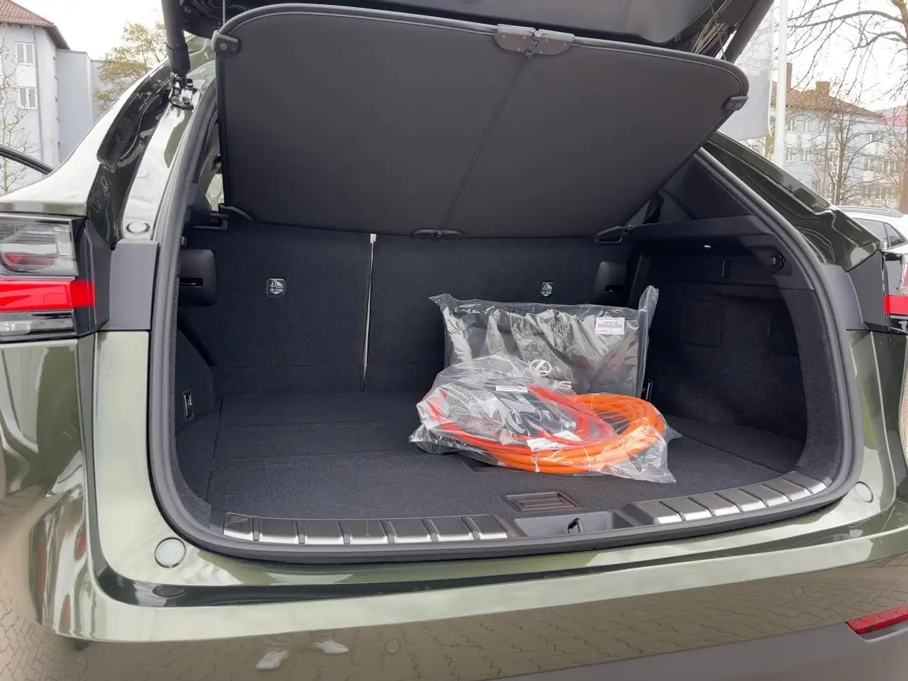 Lexus NX 7