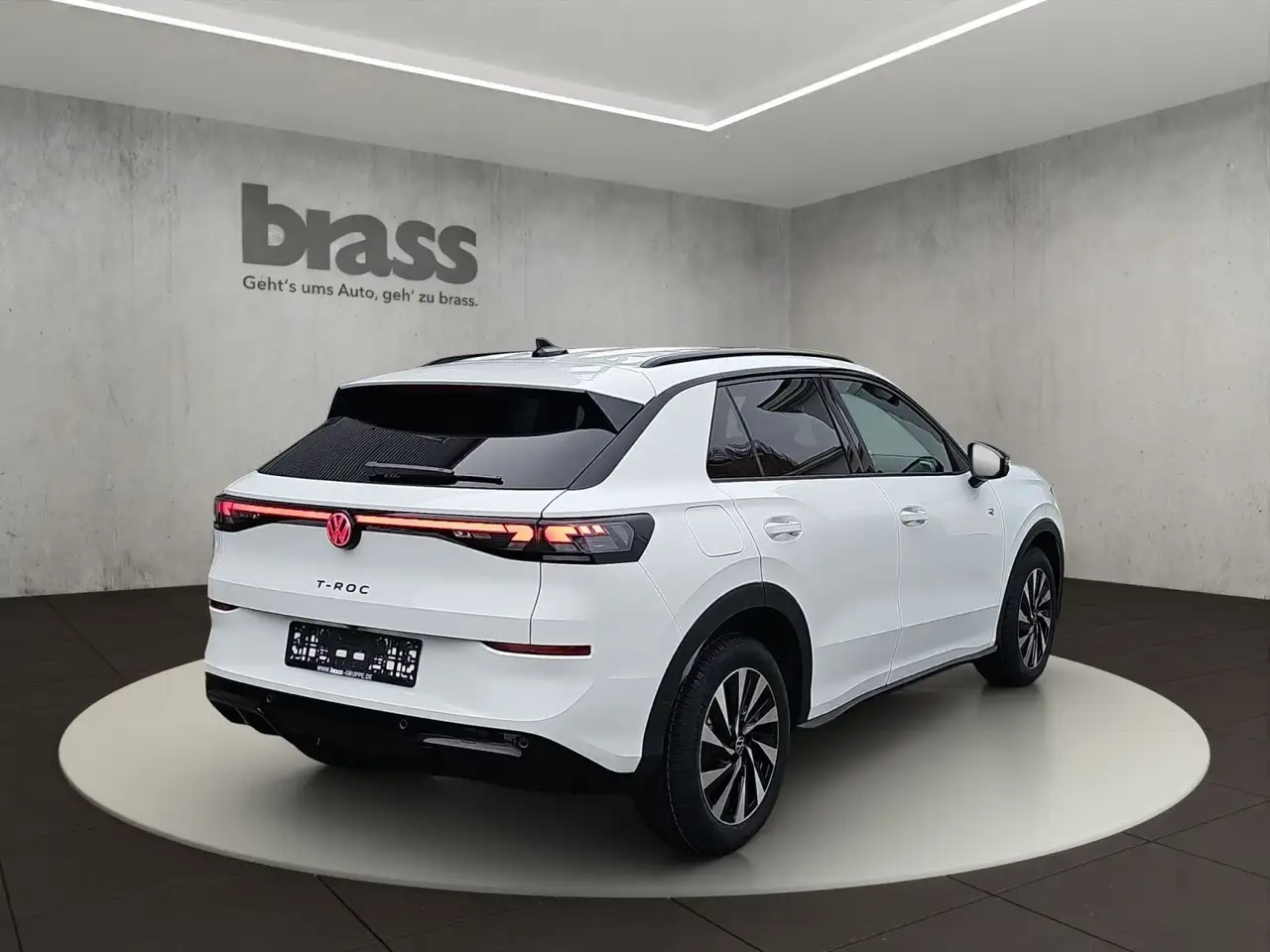 Volkswagen T-Roc 5