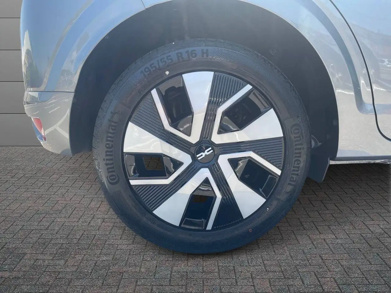 Dacia Sandero 8