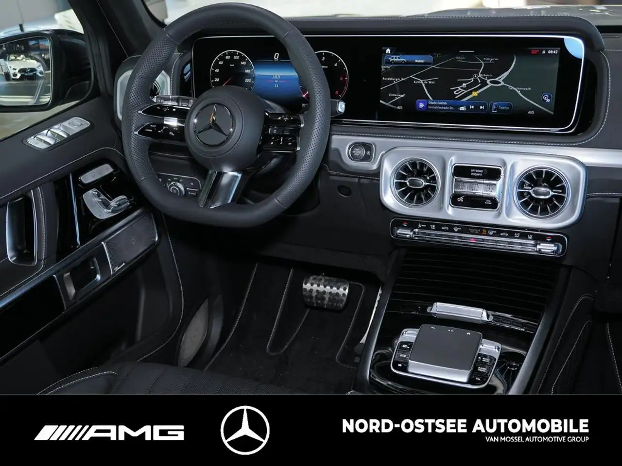 Mercedes-Benz G 450 11
