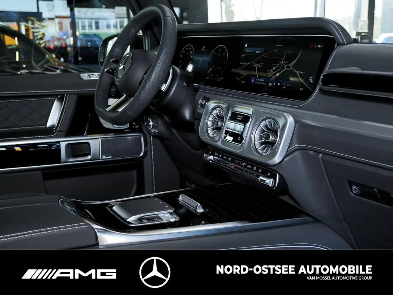 Mercedes-Benz G 450 13