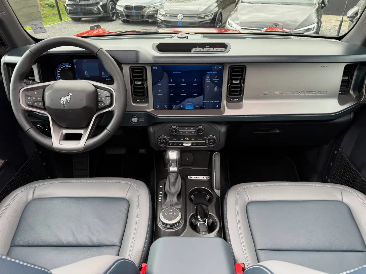 Ford Bronco 8