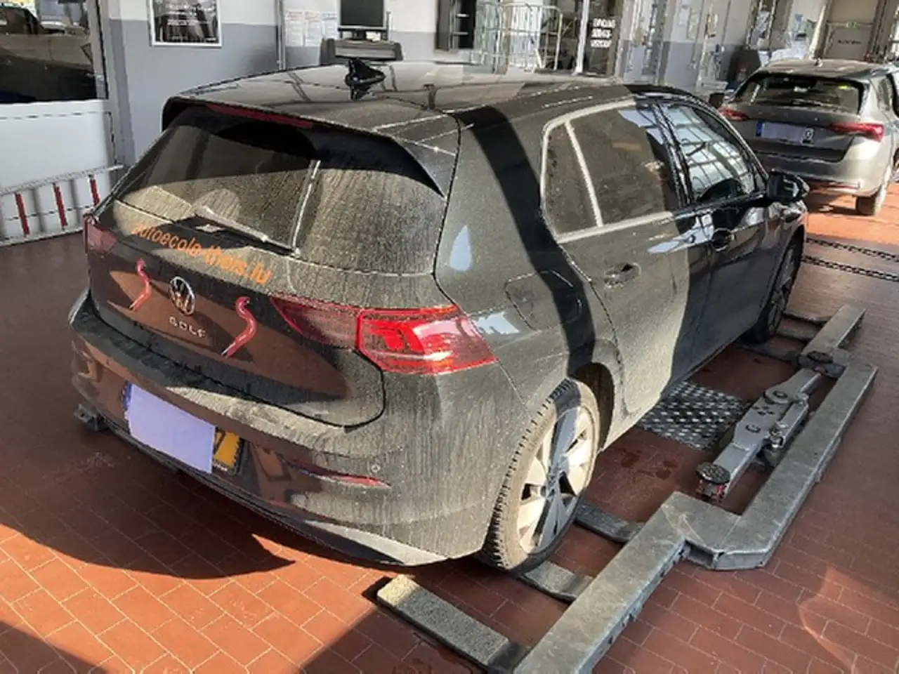 Volkswagen Golf VIII 3