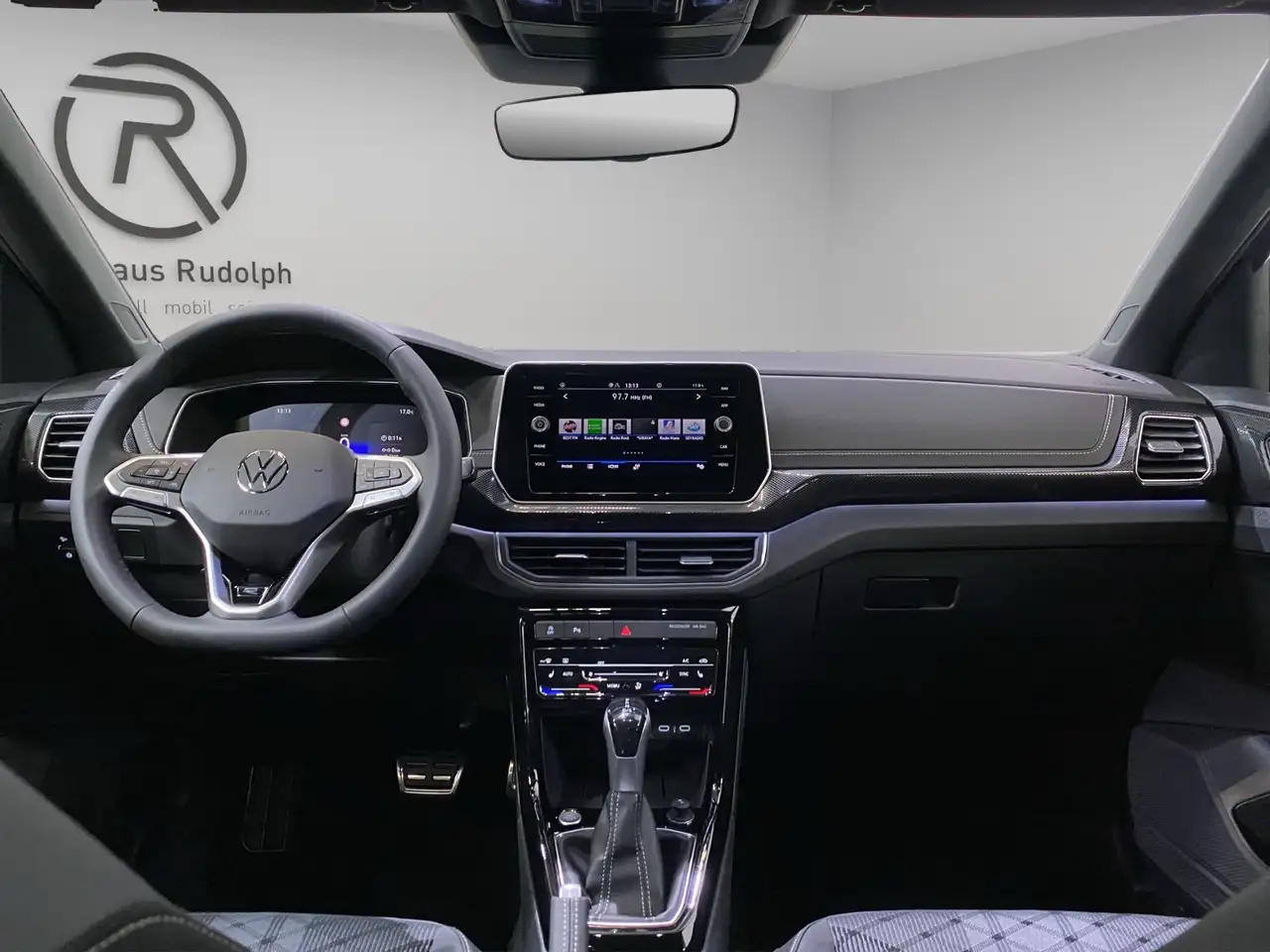 Volkswagen T-Cross 6