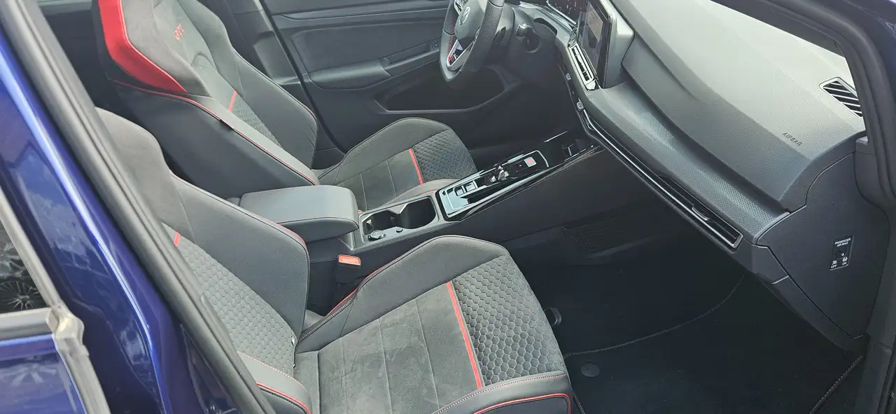 Volkswagen Golf 8