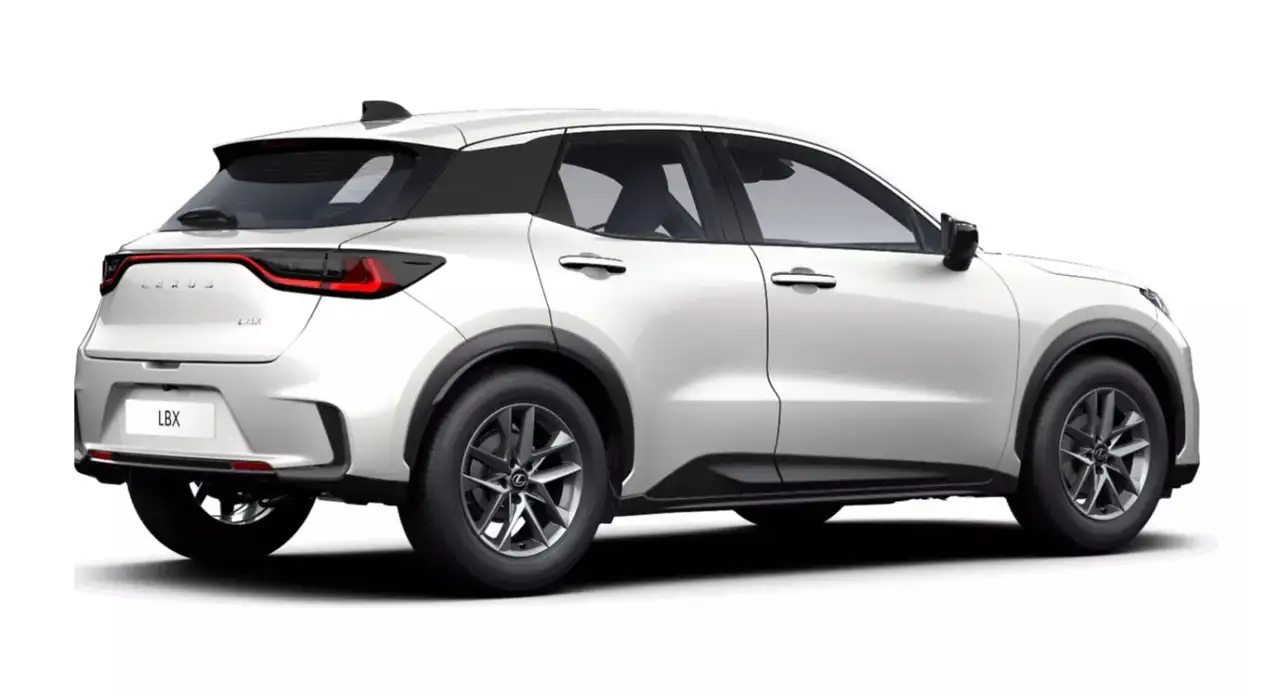 Lexus LBX 2