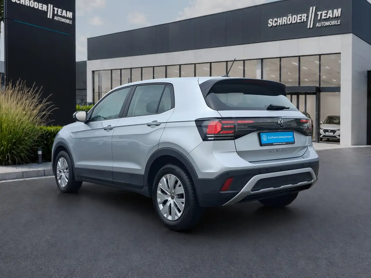 Volkswagen T-Cross 4