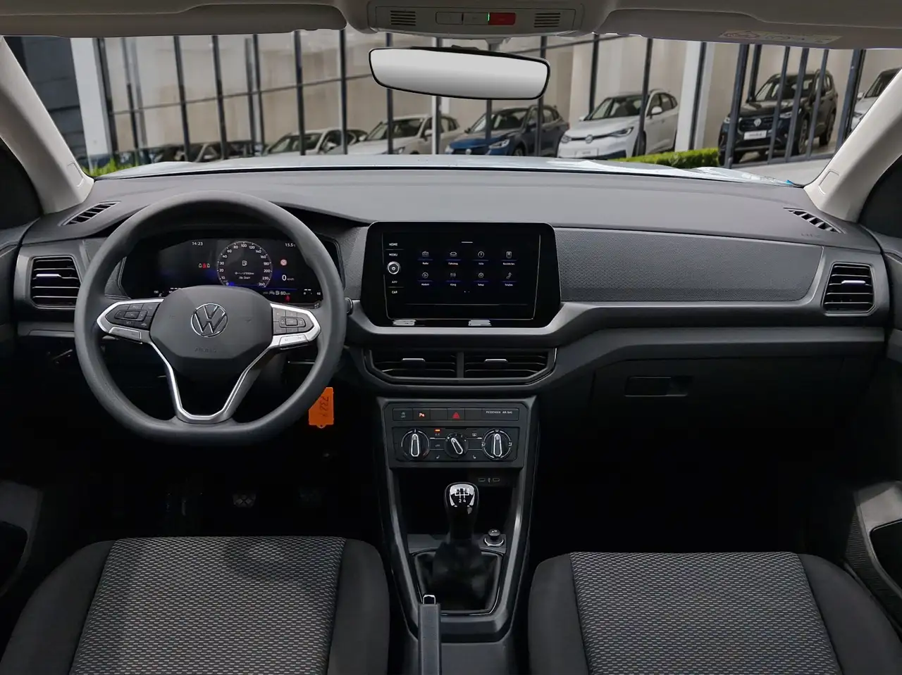 Volkswagen T-Cross 10
