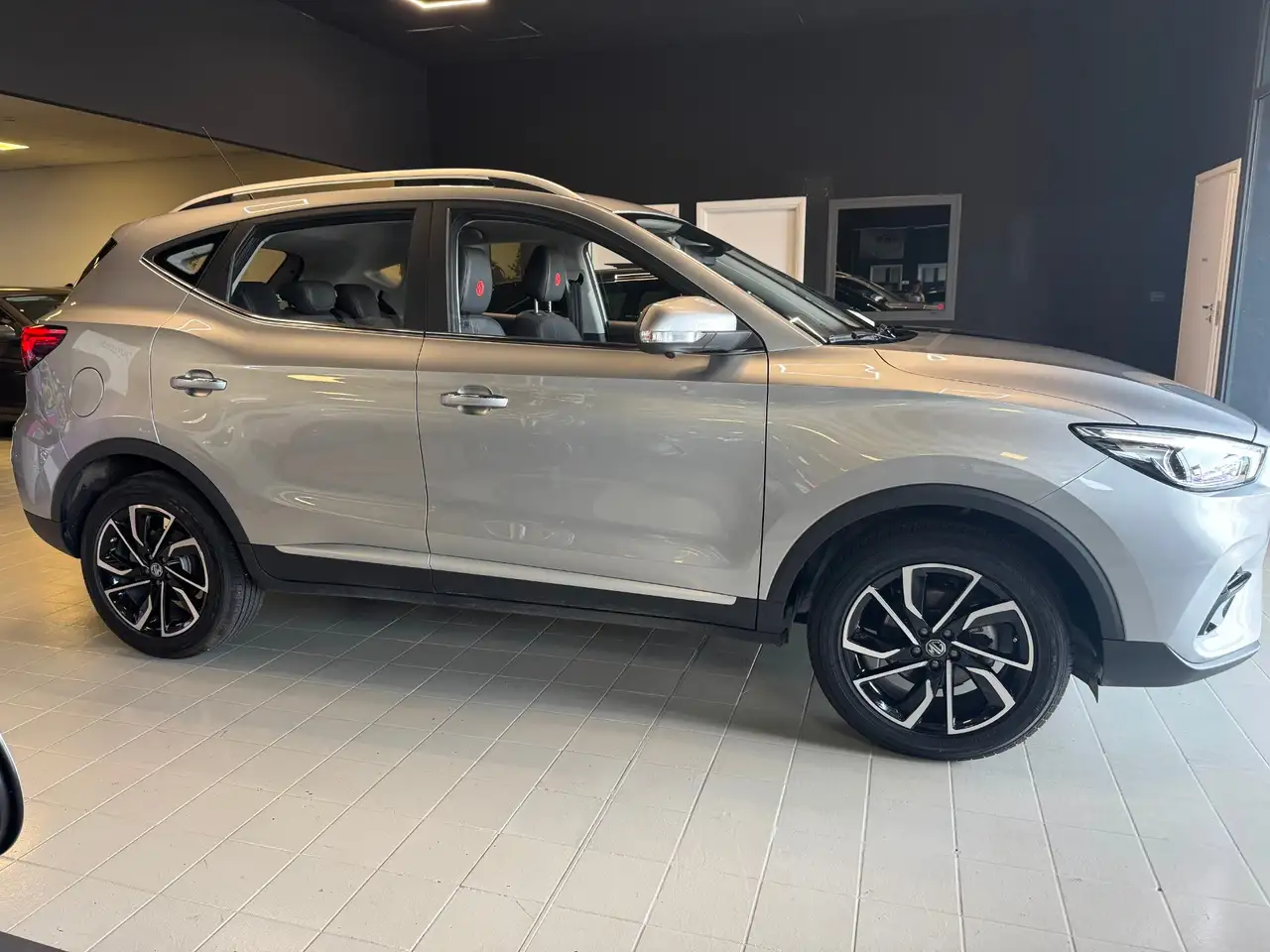 MG ZS ZS 6