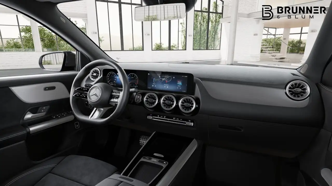 Mercedes-Benz GLA 200 6