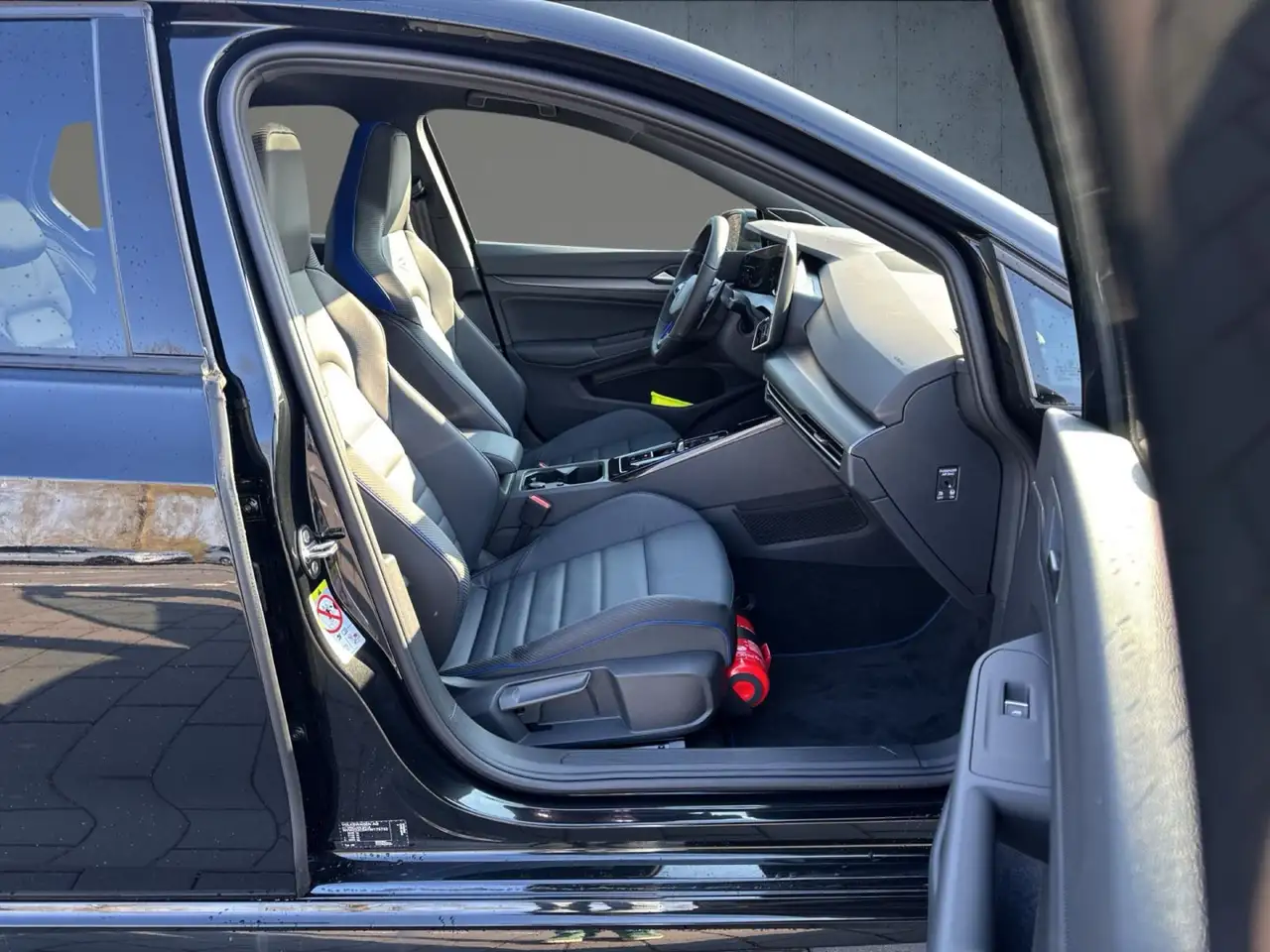 Volkswagen Golf 15