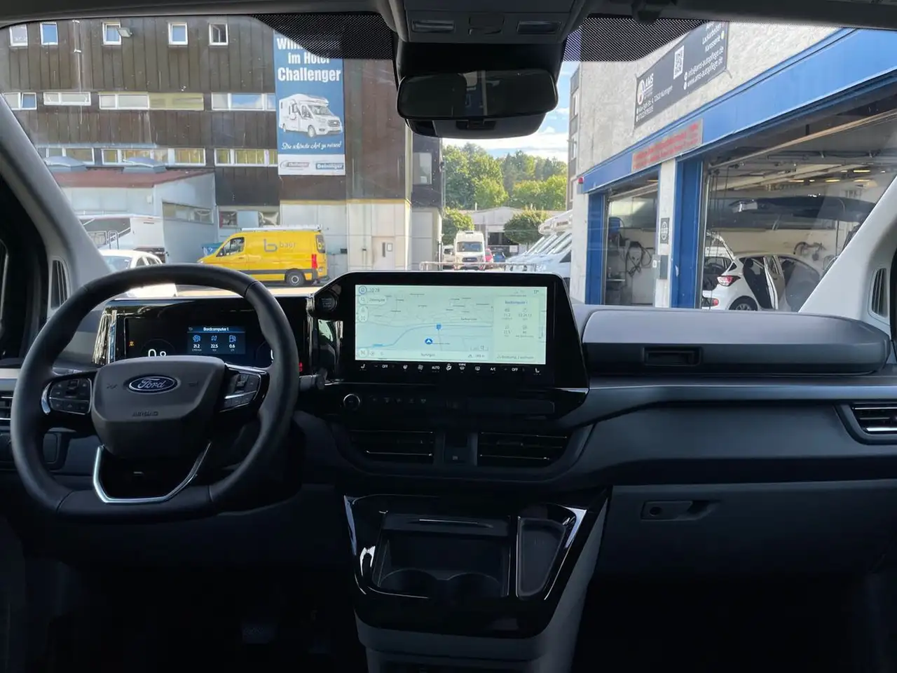 Ford Tourneo 12