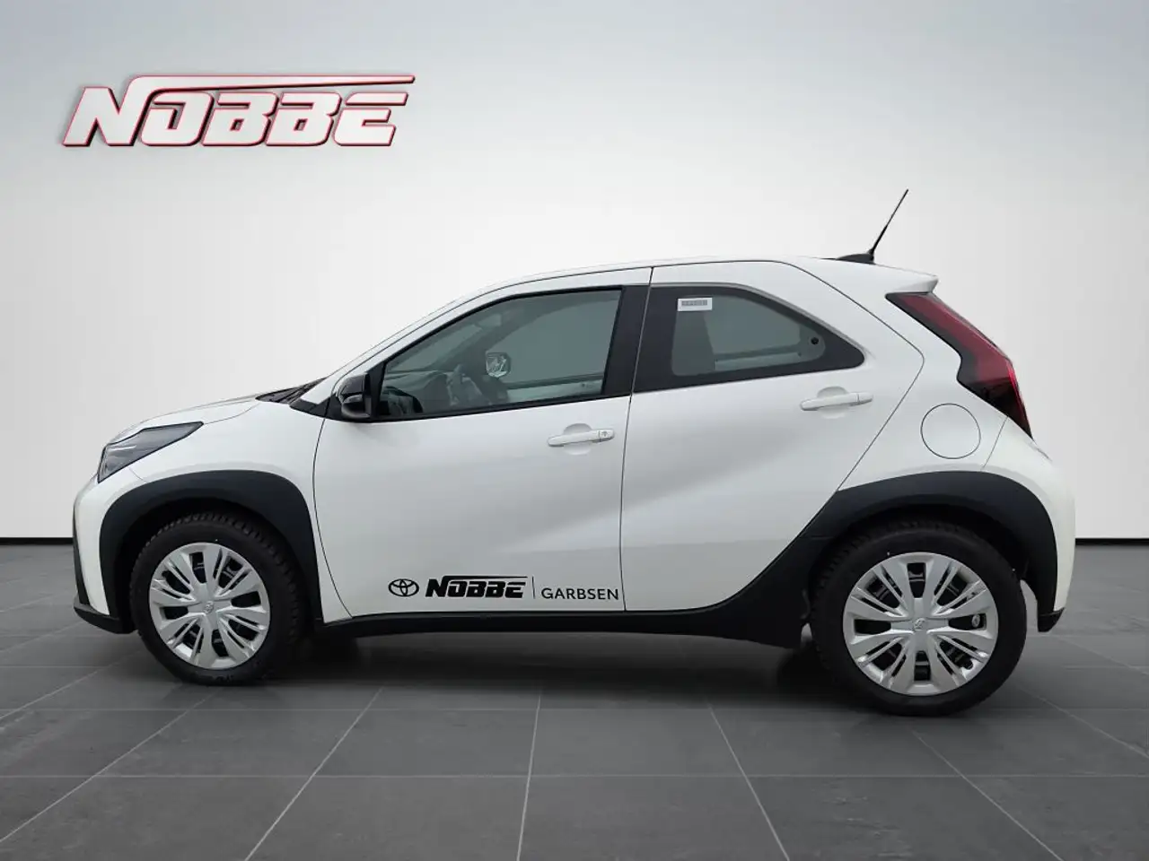 Toyota Aygo X 2
