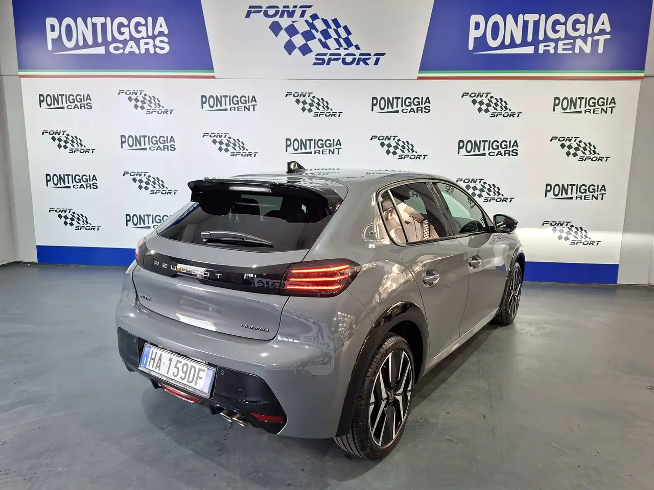 Peugeot 208 4