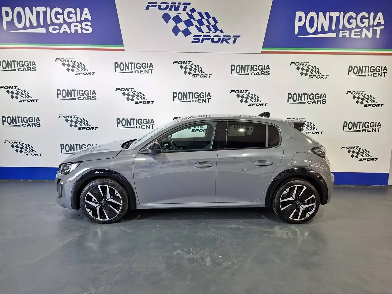 Peugeot 208 5