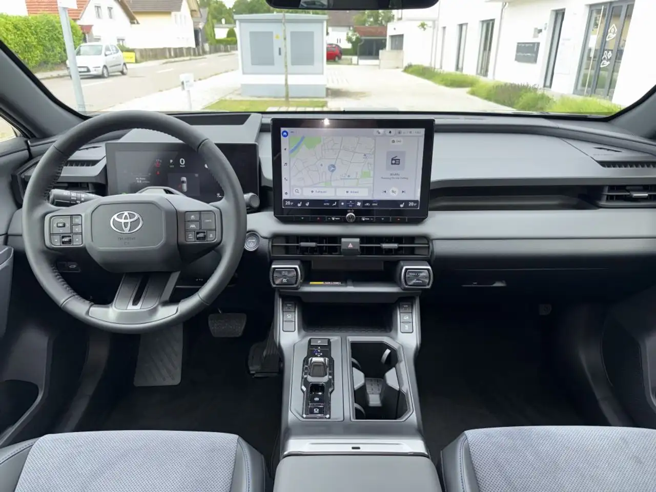 Toyota RAV4 12
