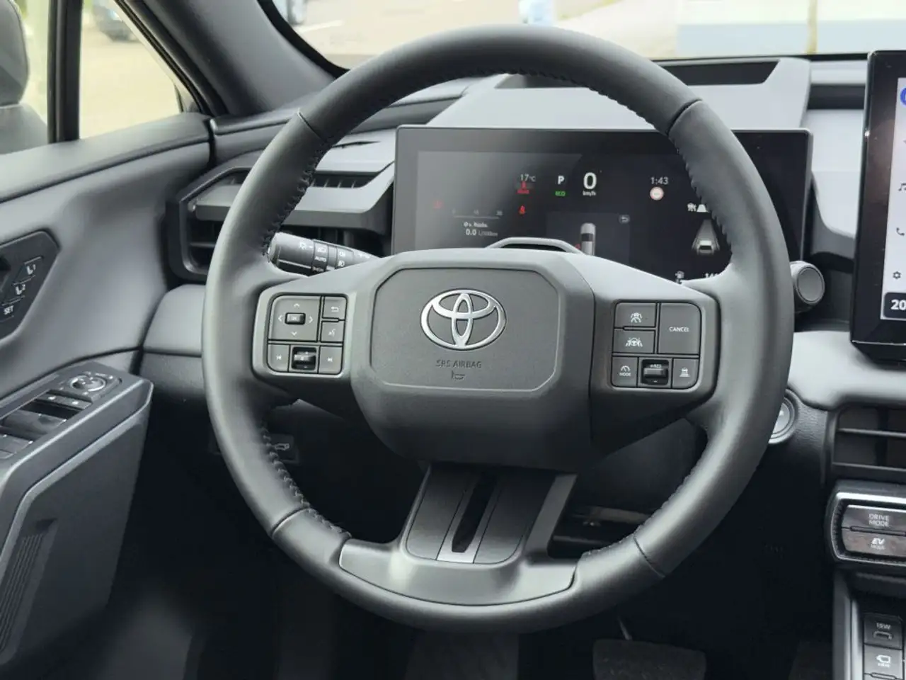 Toyota RAV4 13