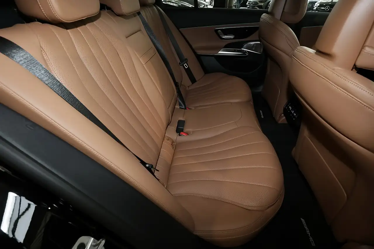 Mercedes-Benz E 220 6