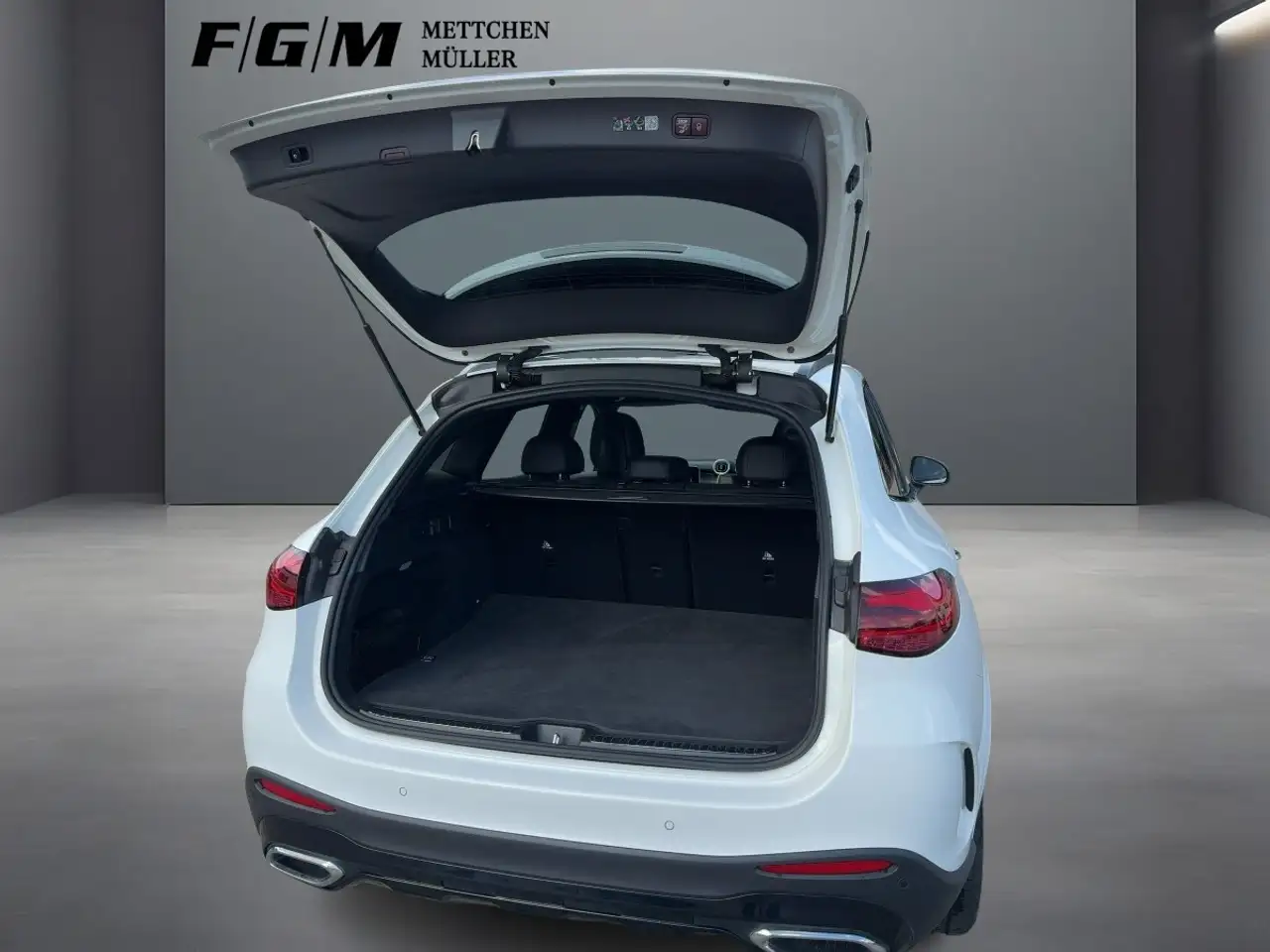 Mercedes-Benz GLC 300 6