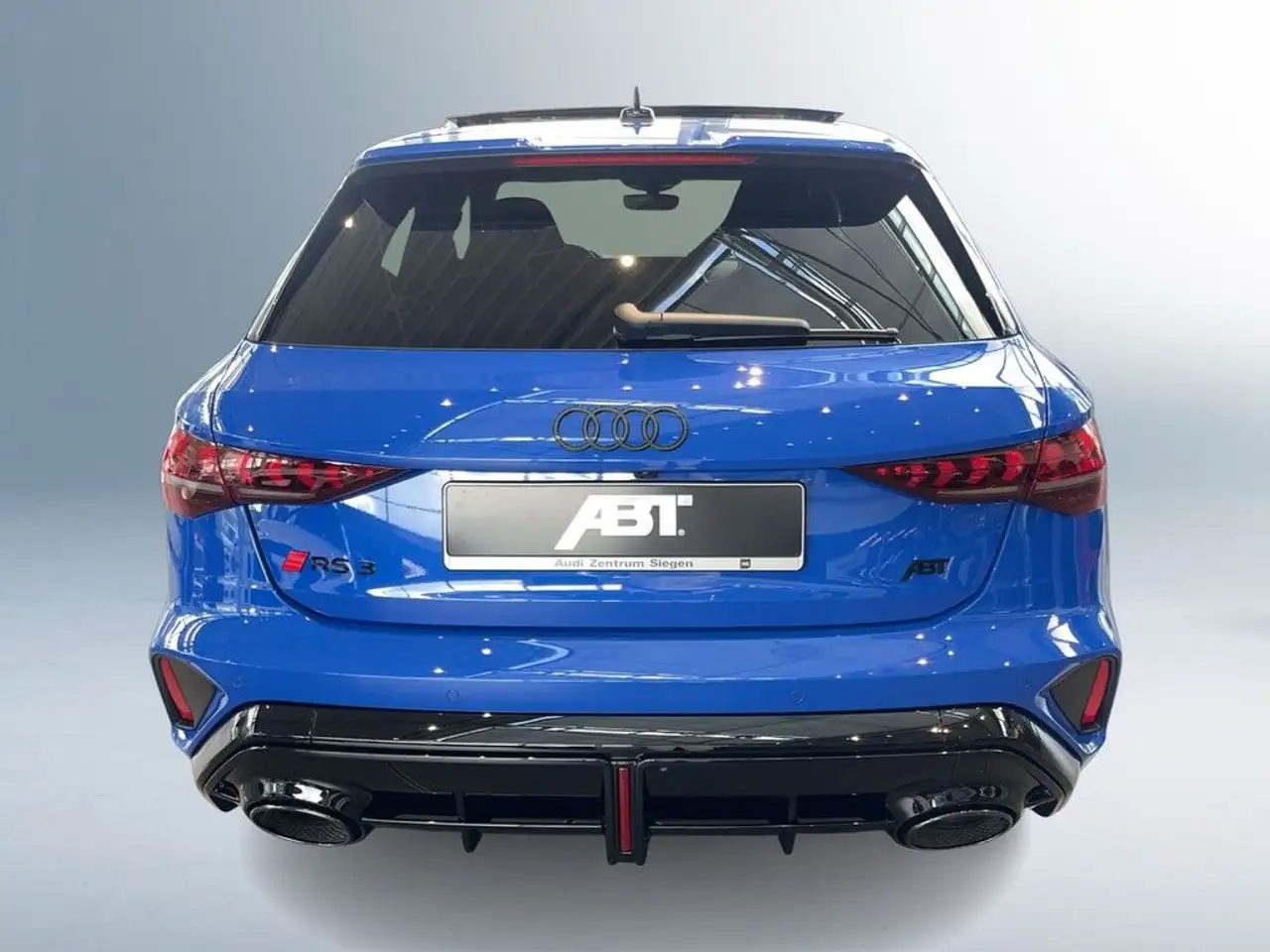 Audi RS3 5