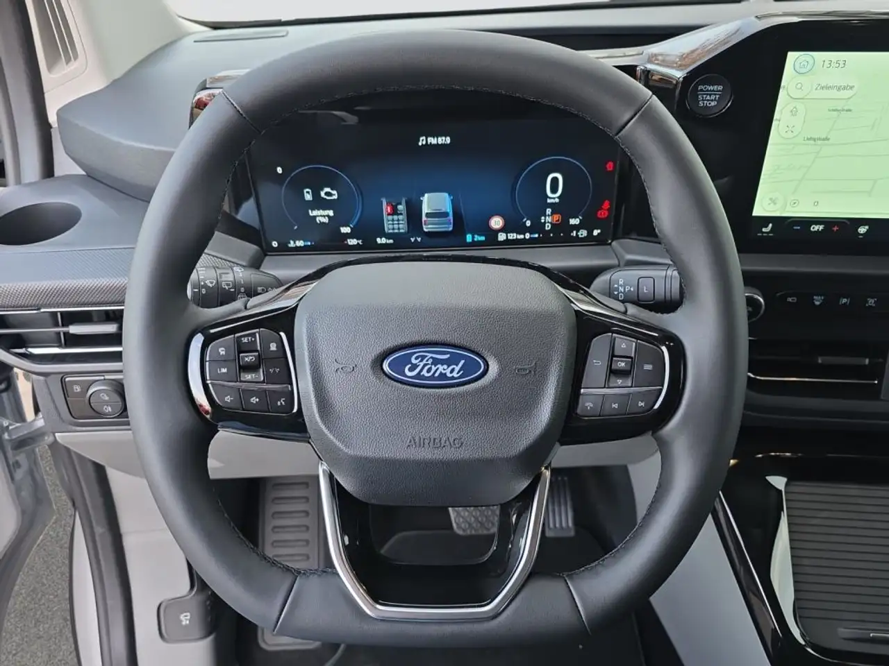 Ford Transit 7