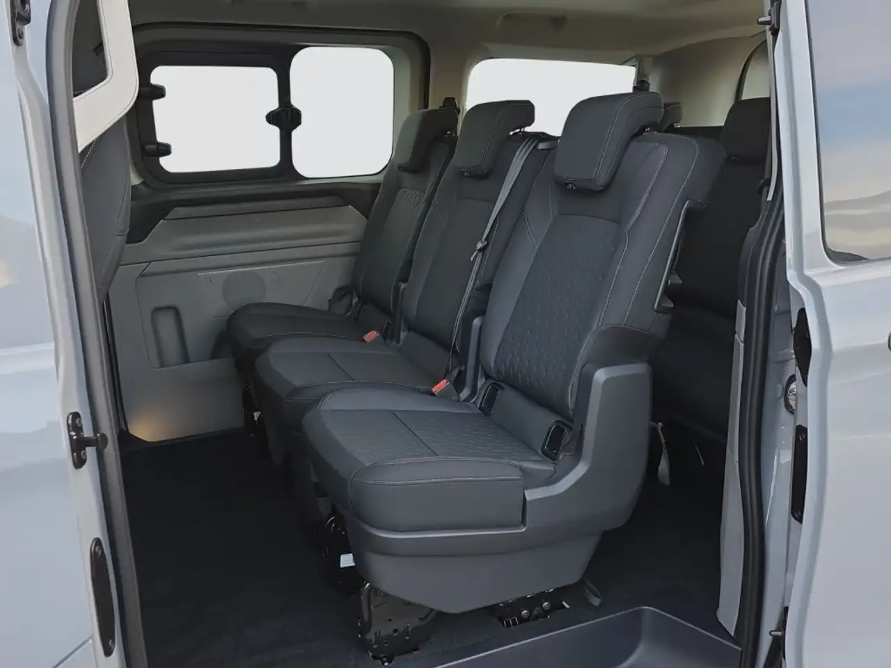 Ford Transit 11
