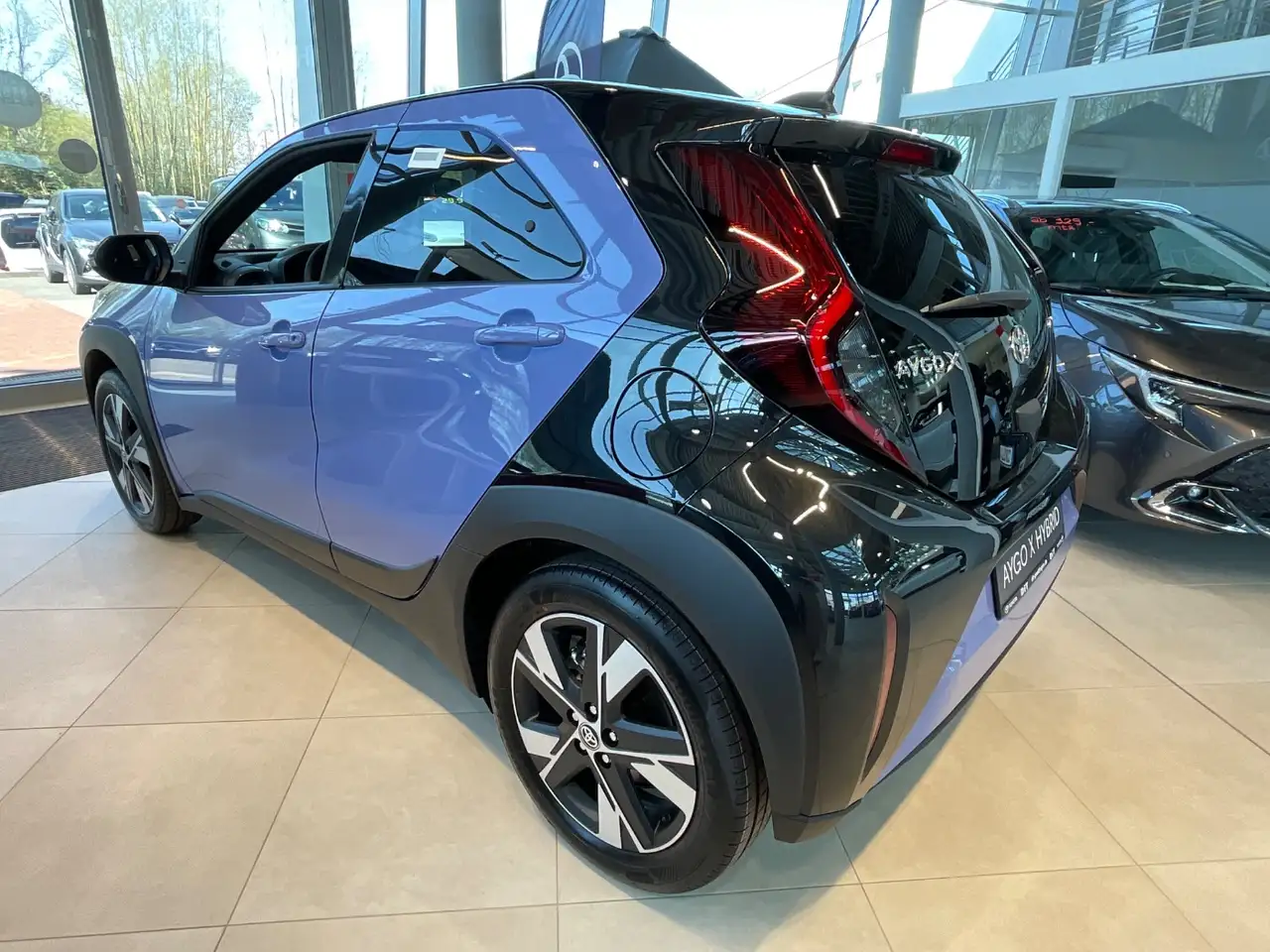 Toyota Aygo X 8