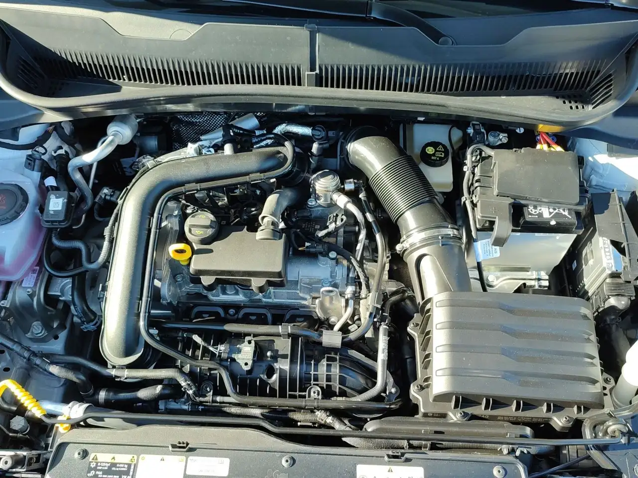 Volkswagen T-Cross 16