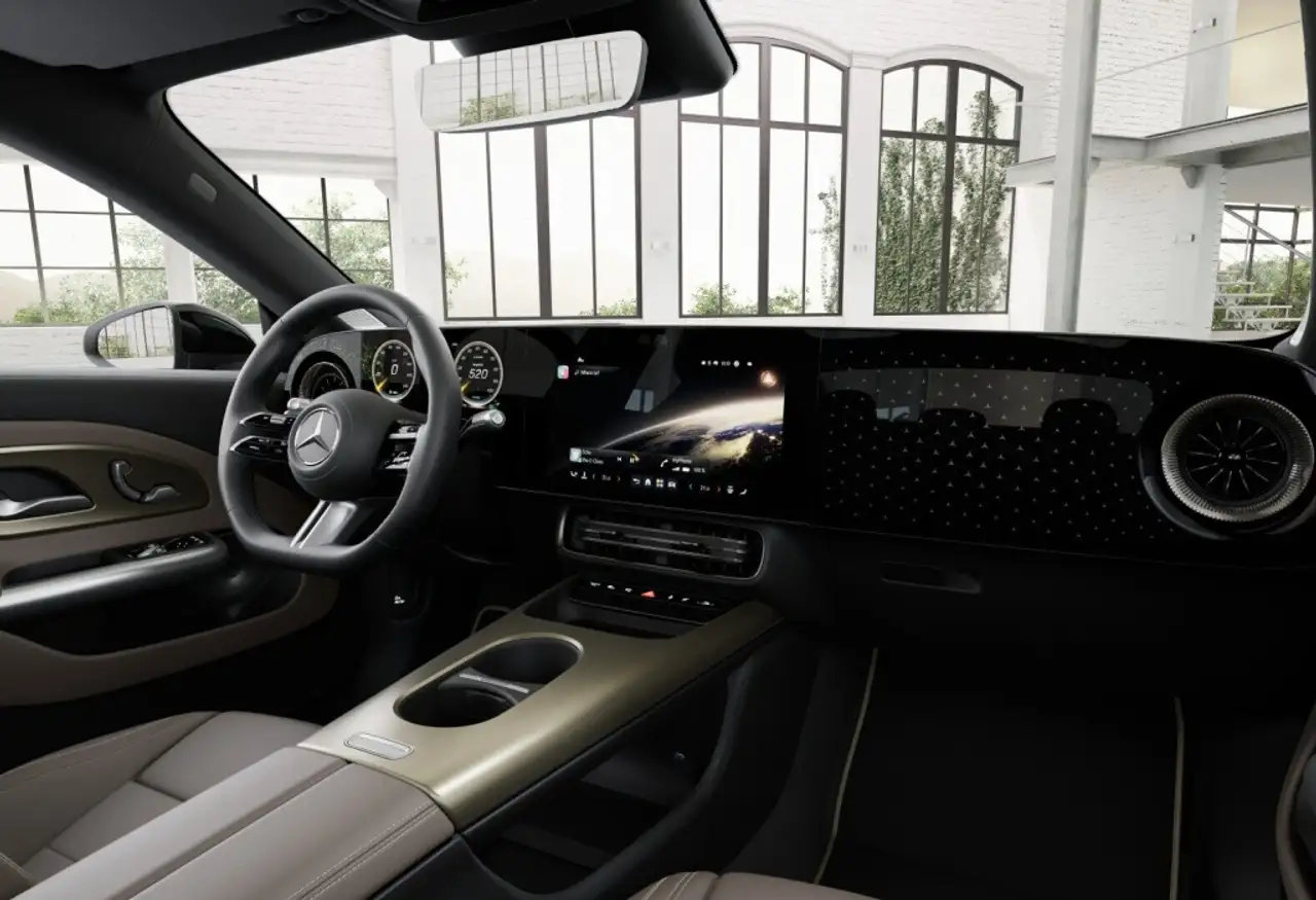 Mercedes-Benz CLA 350 9