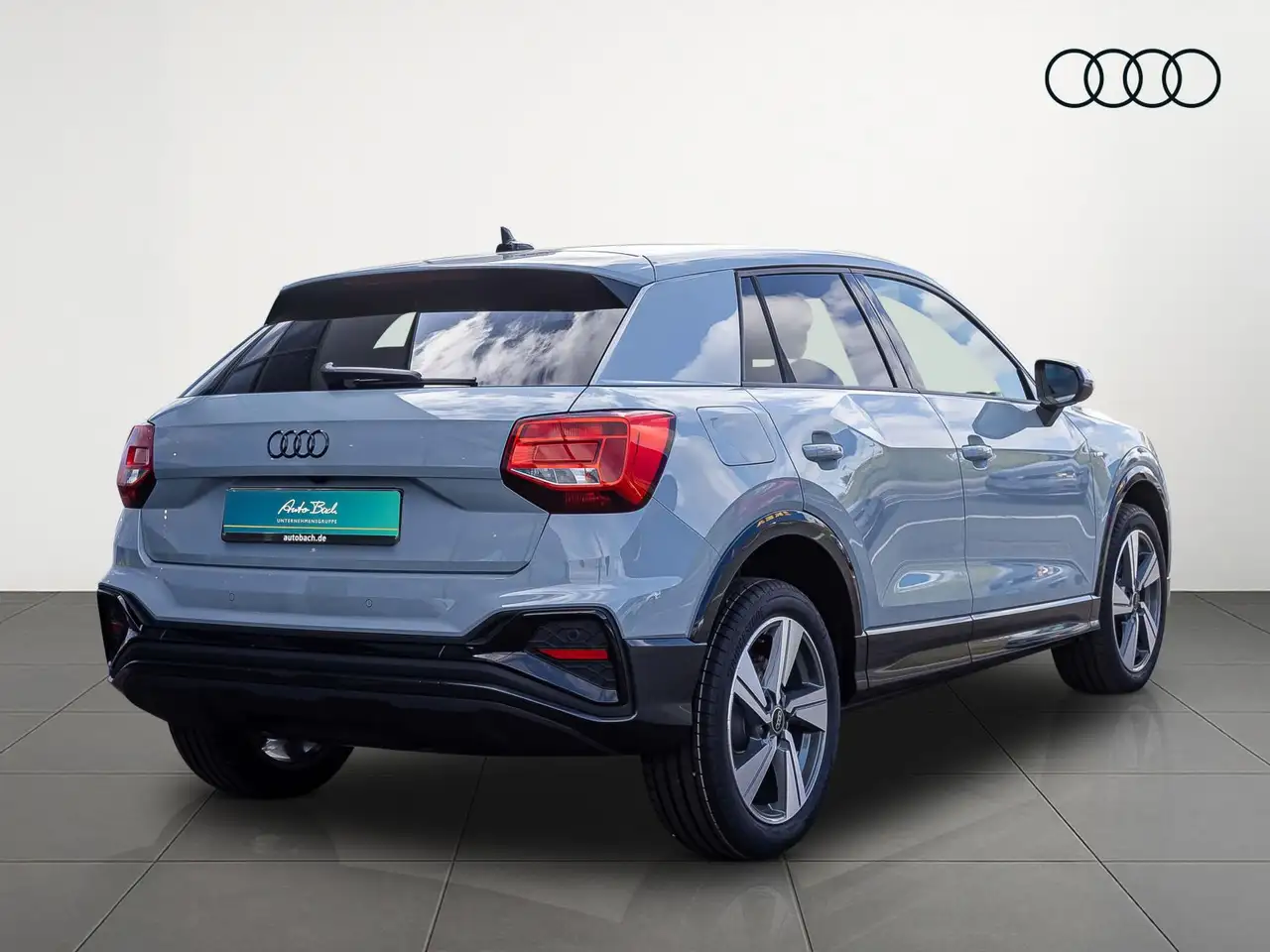 Audi Q2 5