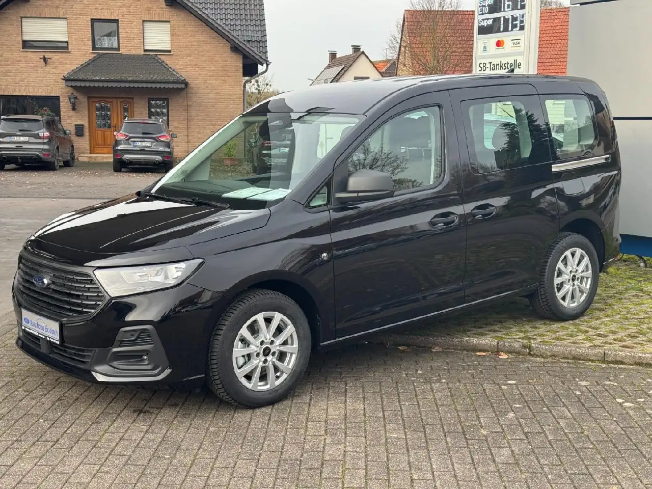 Ford Tourneo 3