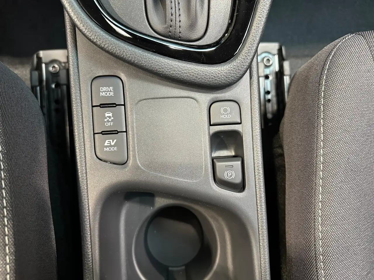 Toyota Yaris 9