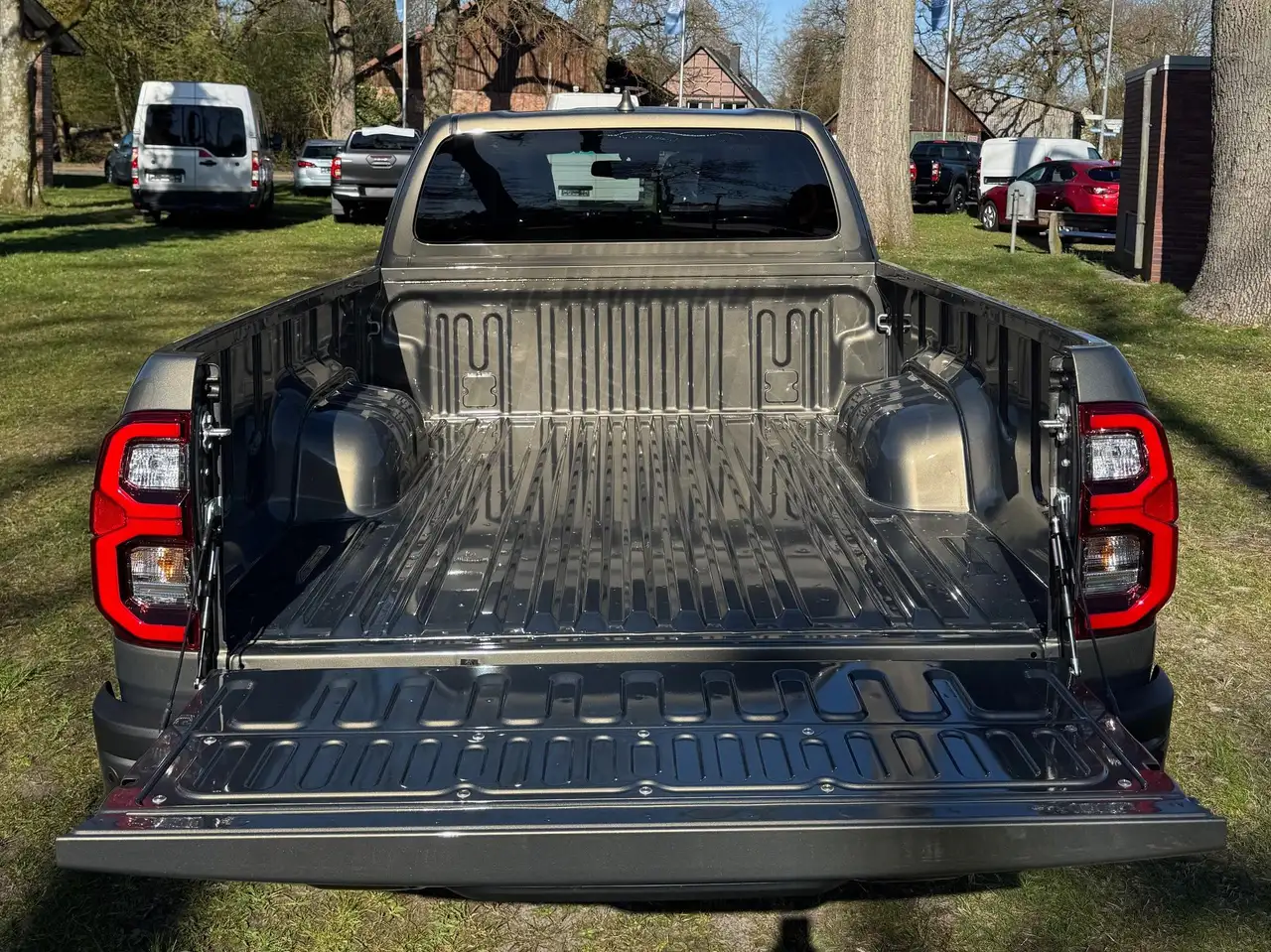 Toyota Hilux 8