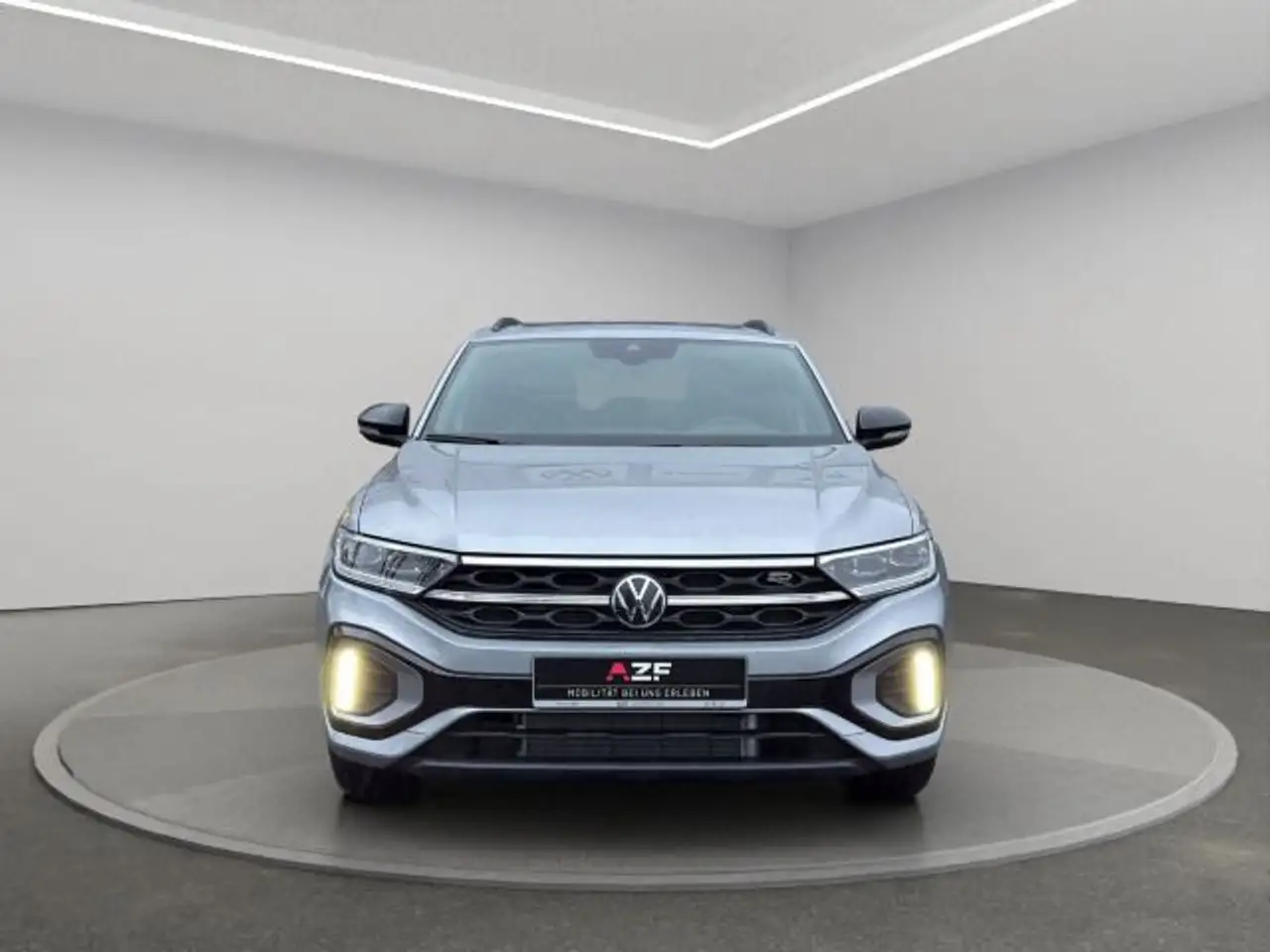 Volkswagen T-Roc 6