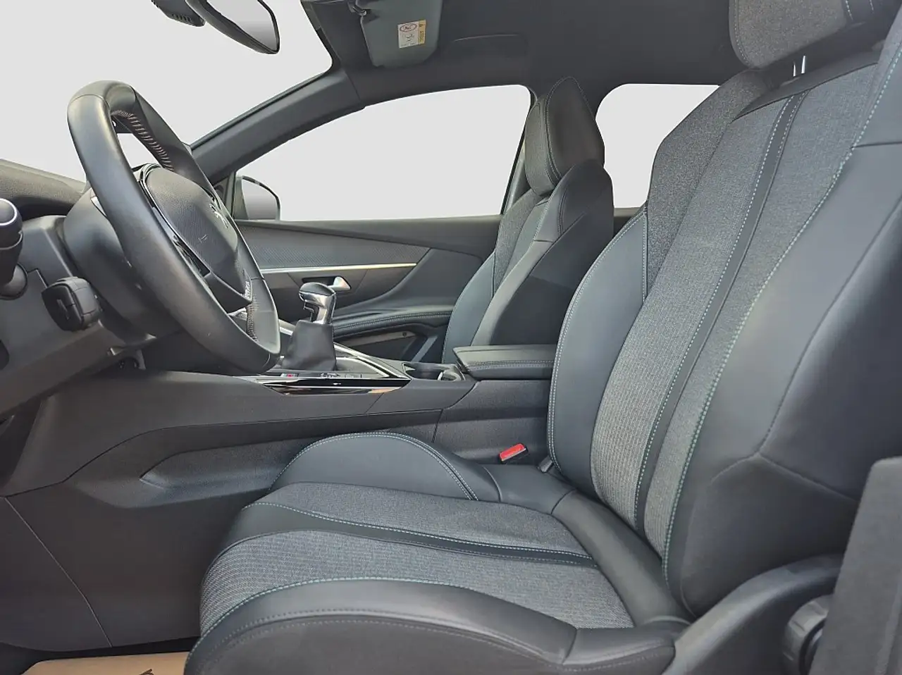 Peugeot 3008 5