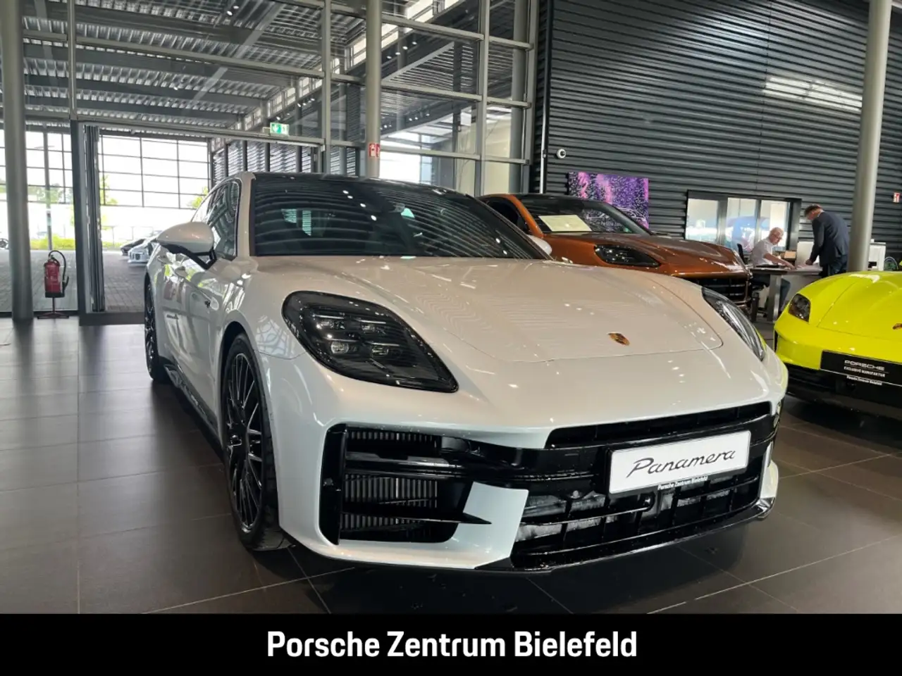 Porsche Panamera 4 3