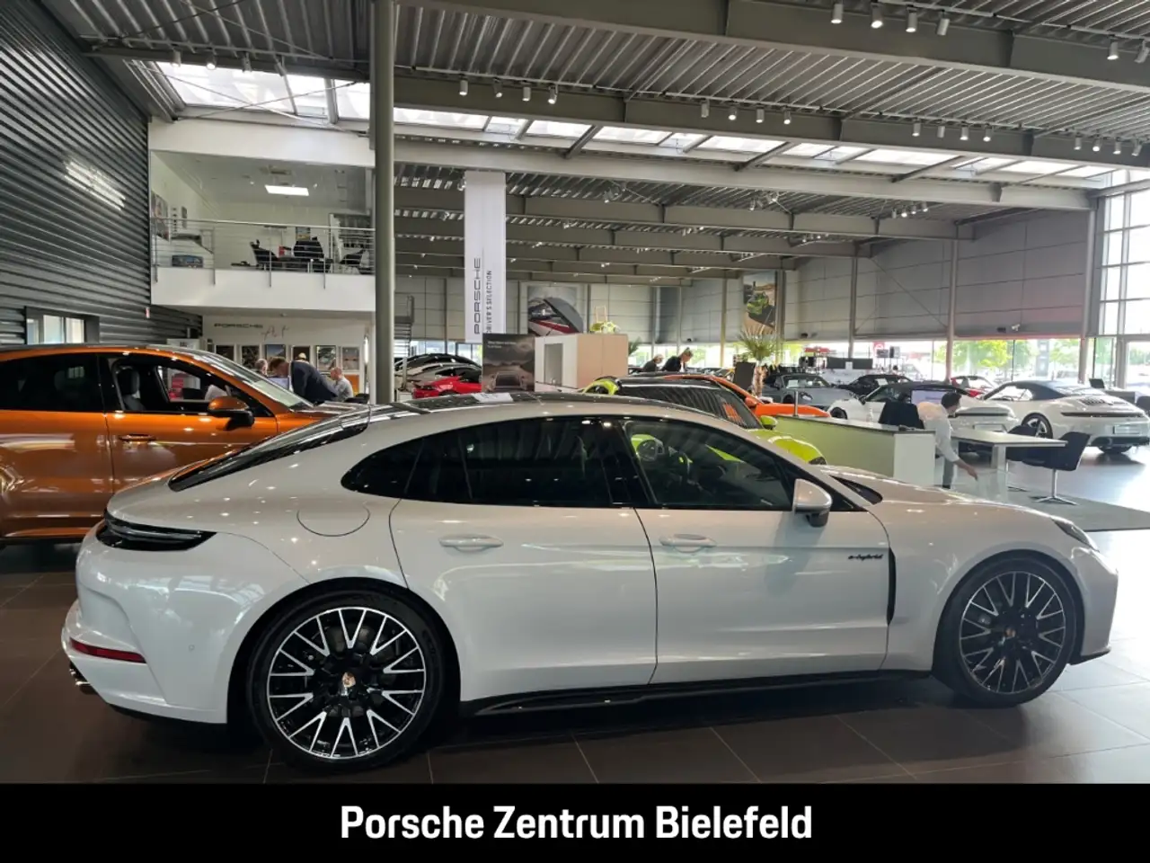 Porsche Panamera 4 4