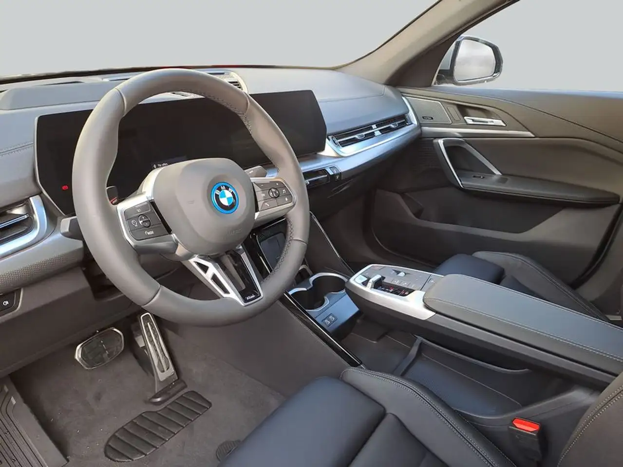 BMW iX2 11