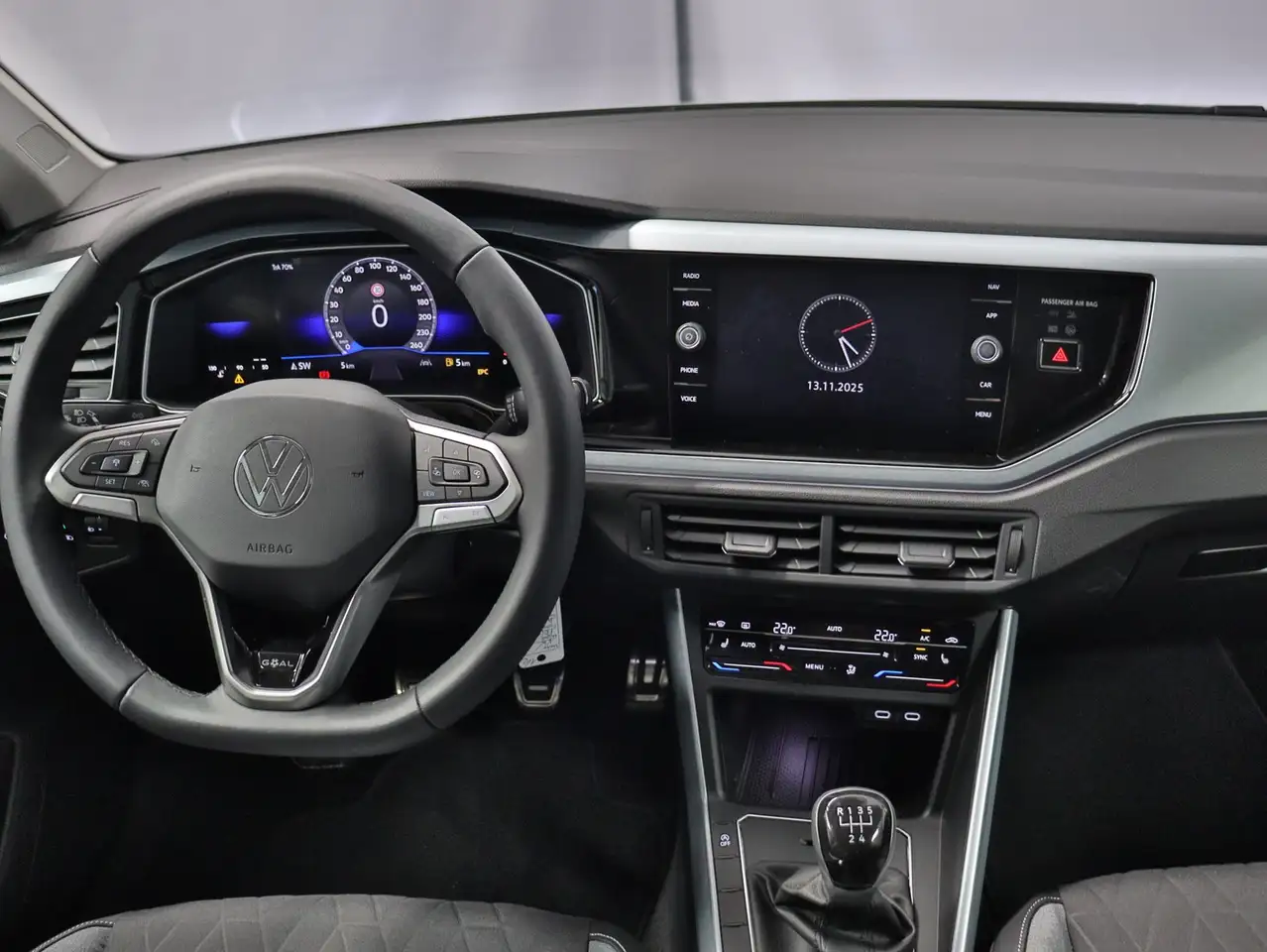 Volkswagen Polo 12