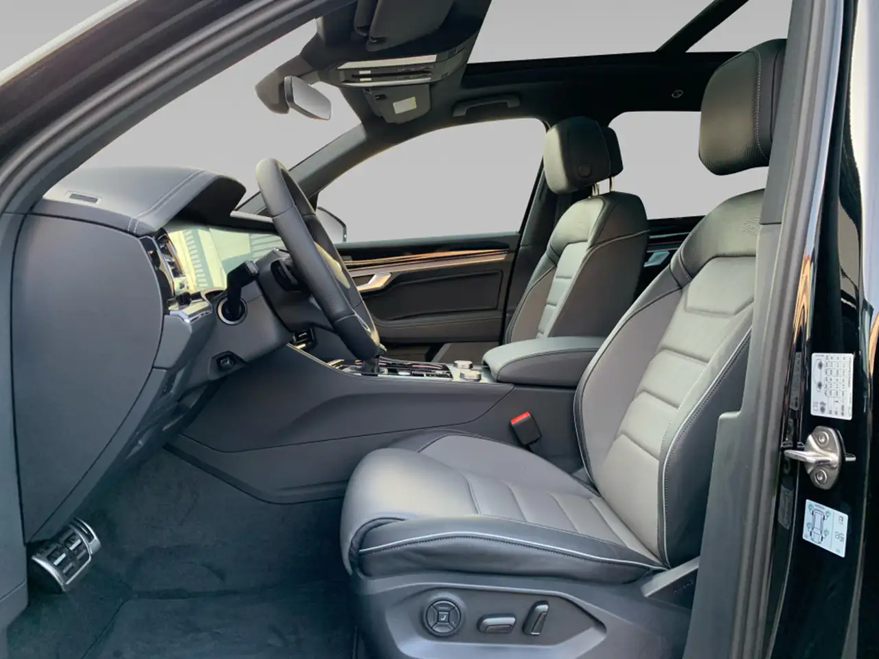 Volkswagen Touareg 10
