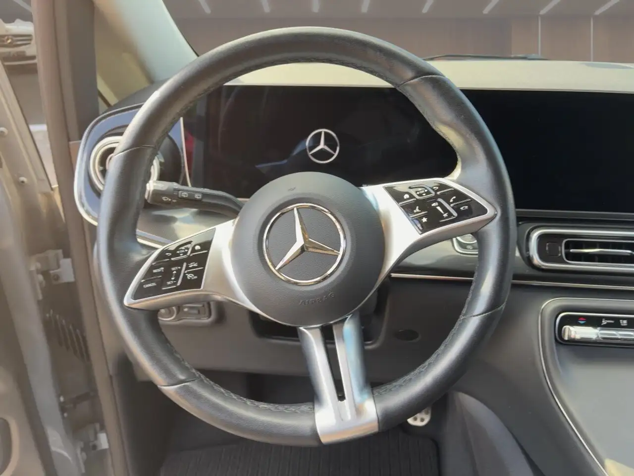 Mercedes-Benz V 250 9