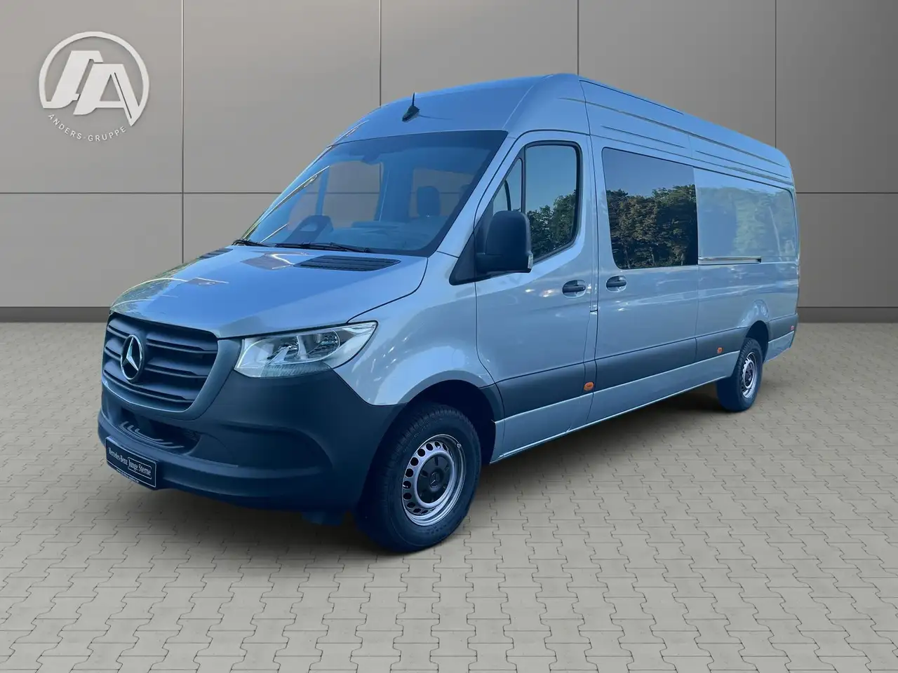 Mercedes-Benz Sprinter 317 16
