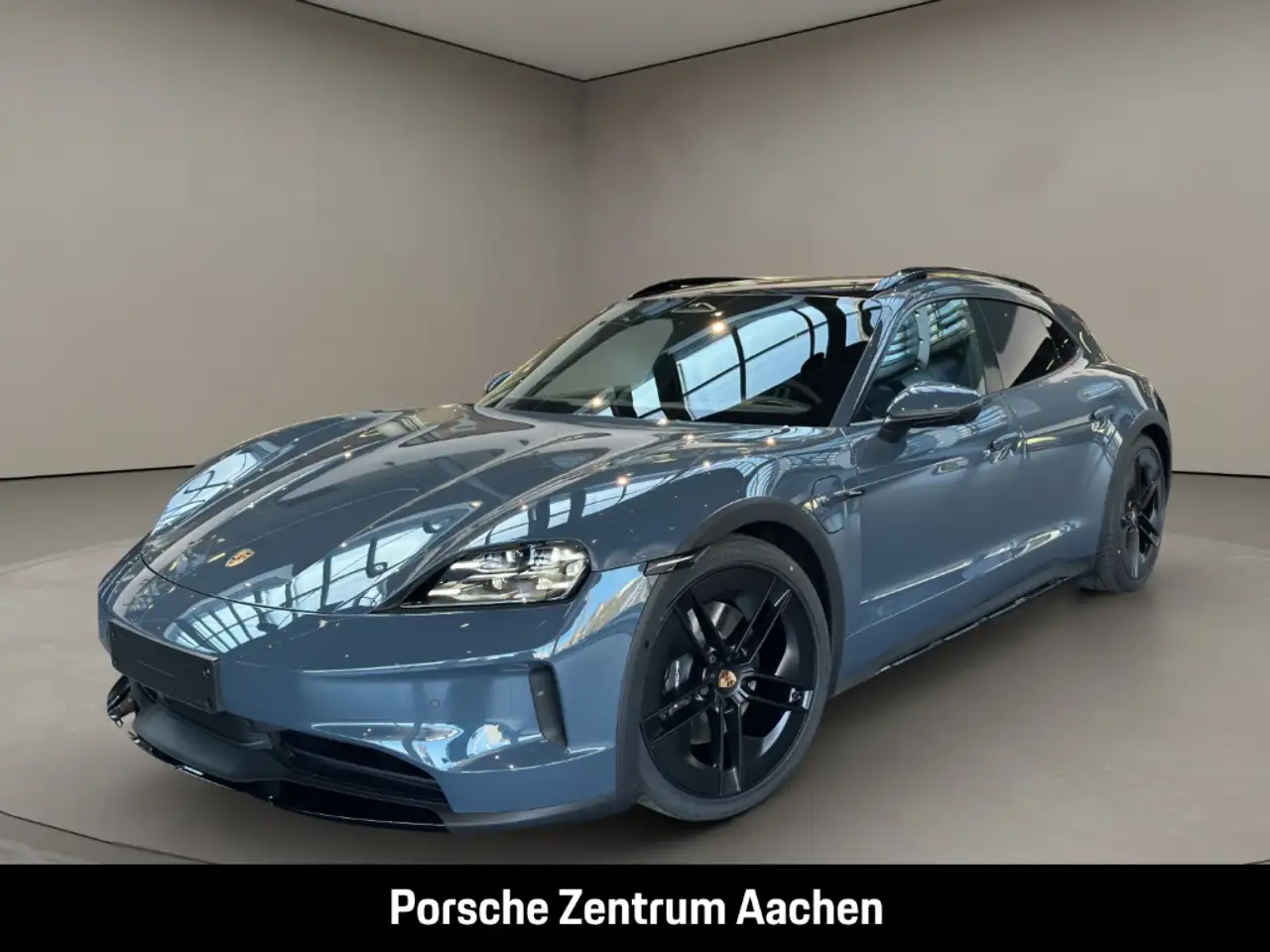 Porsche Taycan 4