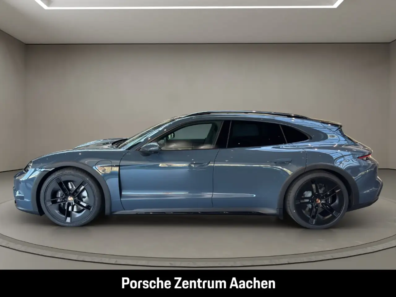 Porsche Taycan 4 2