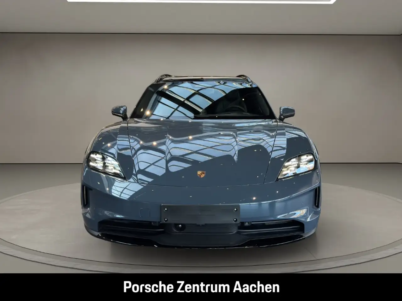 Porsche Taycan 4 4
