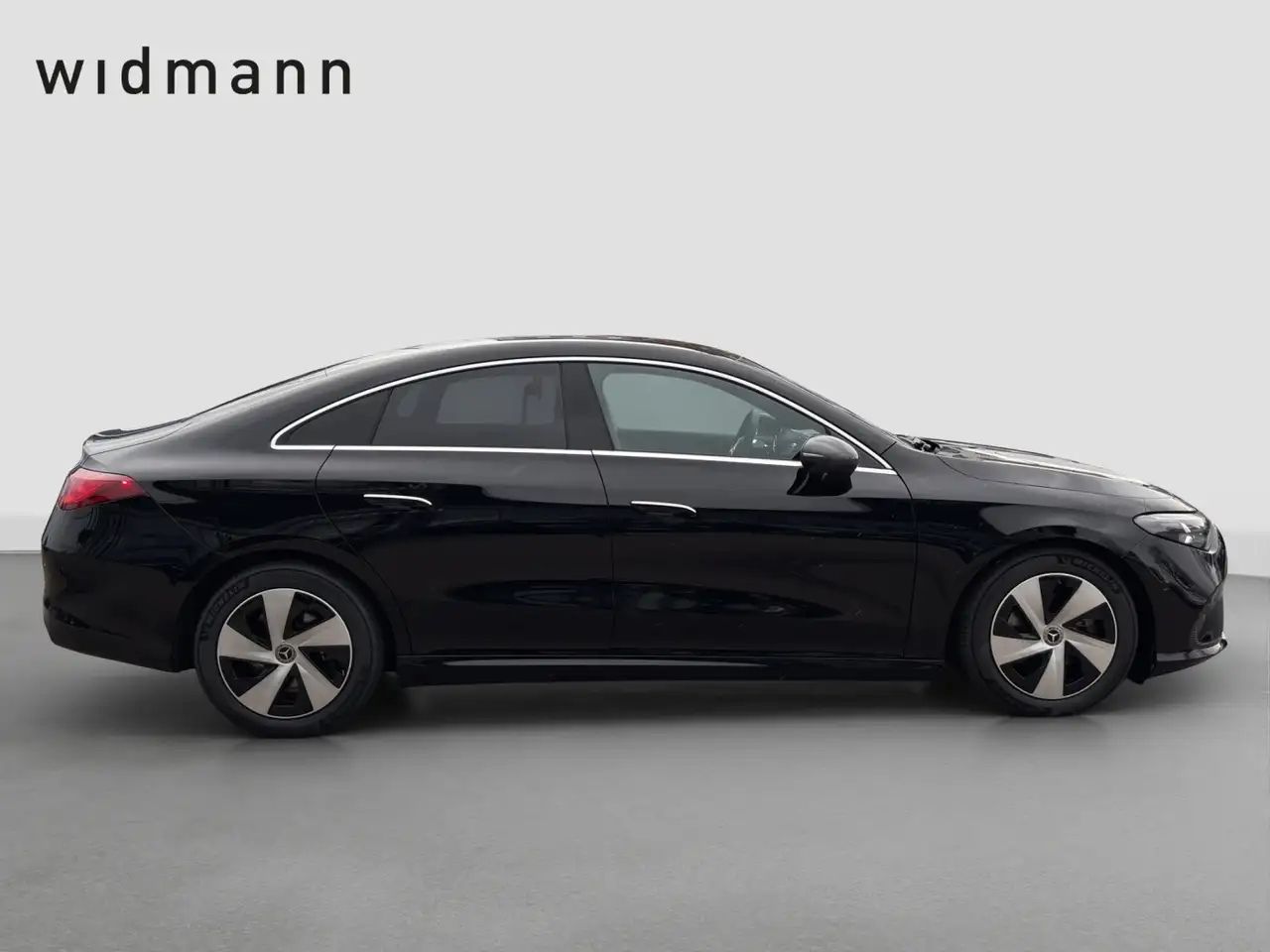 Mercedes-Benz CLA 180 6