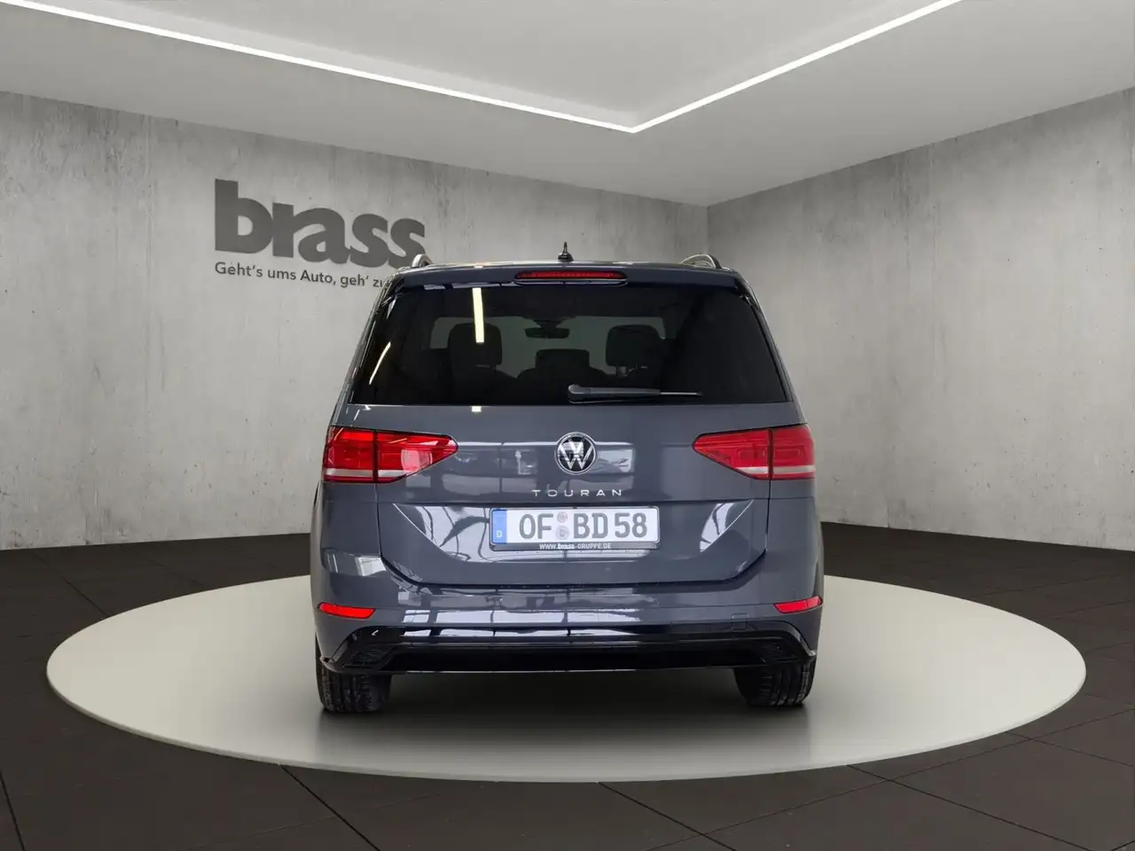 Volkswagen Touran 4