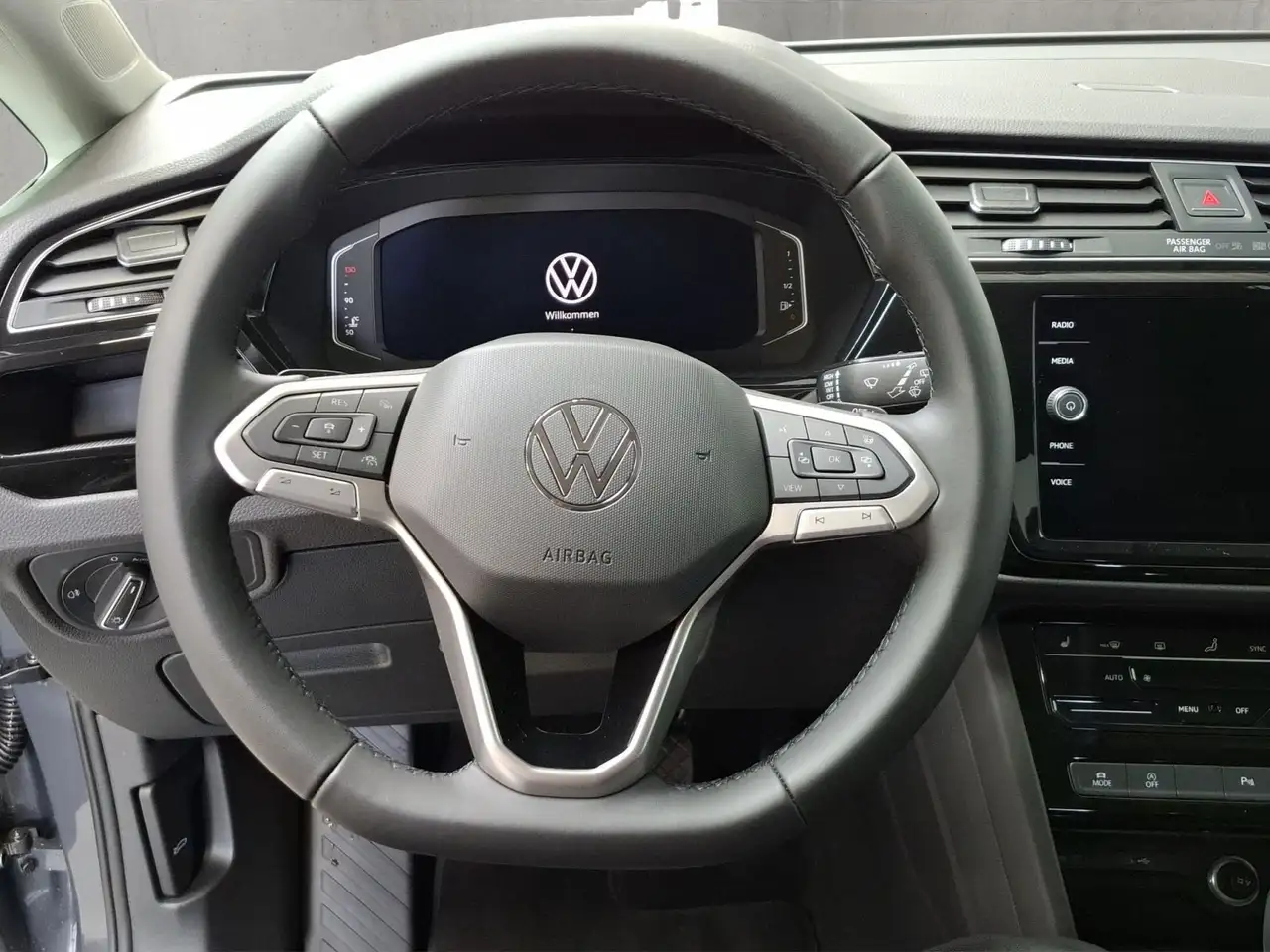 Volkswagen Touran 10