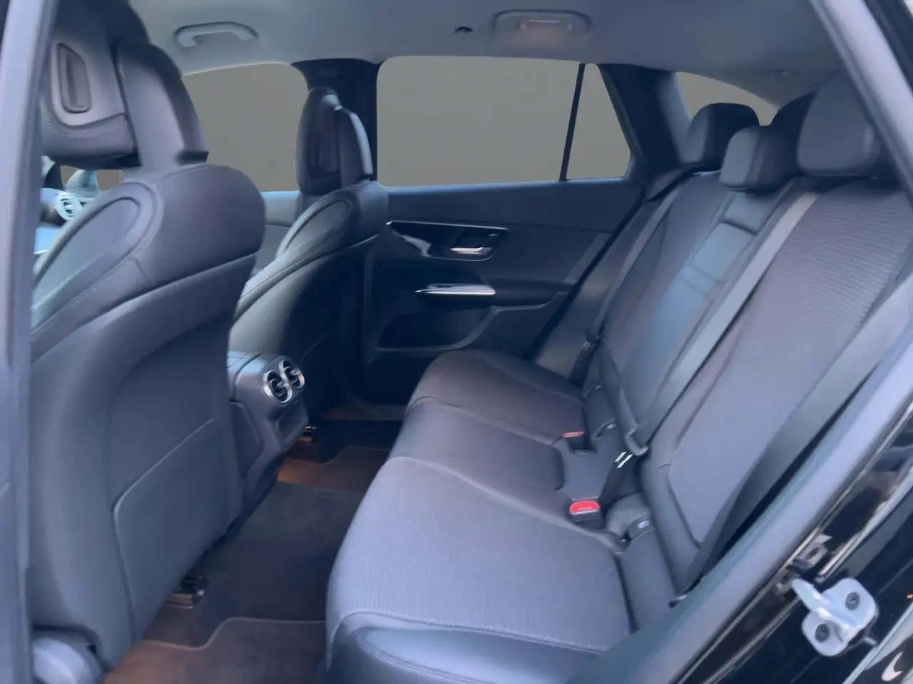 Mercedes-Benz GLC 220 8