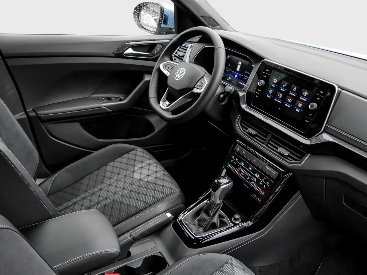 Volkswagen T-Cross 3